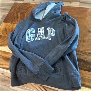 Women’s GAP hoodie